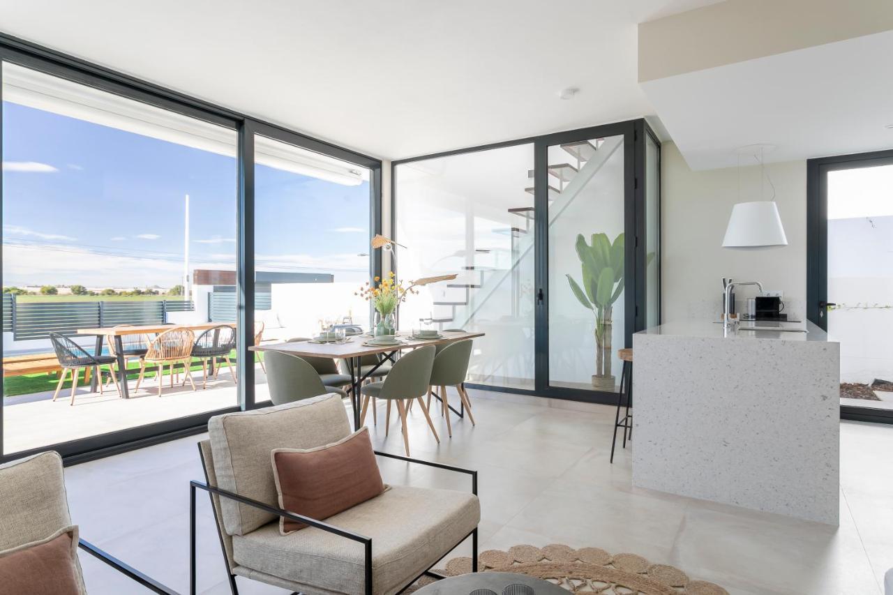 Villa Casa De Cristal - Beautiful With Private Pool, 350m From Beach, Astonishing Views *